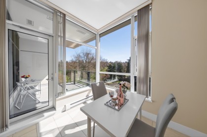 Photo 8 at 613 - 4685 Valley Drive, Quilchena, Vancouver West