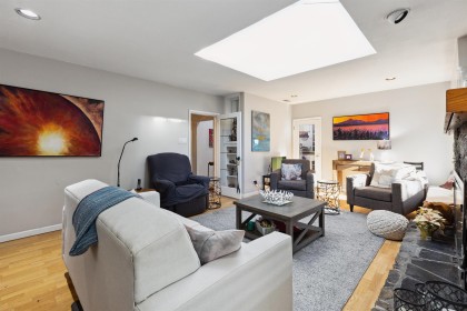 Photo 7 at 4028 Rose Crescent, Sandy Cove, West Vancouver