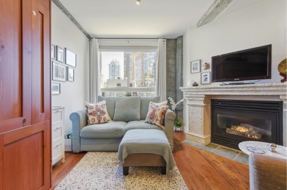Photo 6 at 512 - 1216 Homer Street, Yaletown, Vancouver West