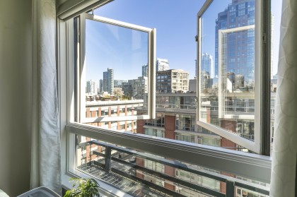 Photo 16 at 512 - 1216 Homer Street, Yaletown, Vancouver West