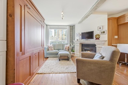 Photo 4 at 512 - 1216 Homer Street, Yaletown, Vancouver West
