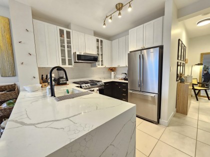 Photo 4 at 403 - 170 W 1st Street, Lower Lonsdale, North Vancouver