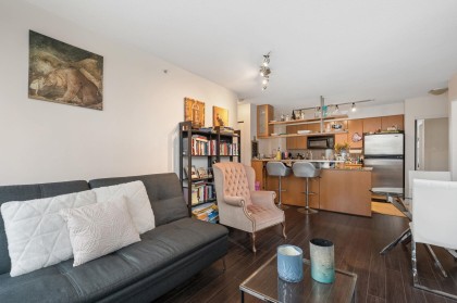 Photo 5 at 205 - 1438 Richards Street, Yaletown, Vancouver West