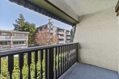 Photo 23 at 315 - 310 W 3rd Street, Lower Lonsdale, North Vancouver