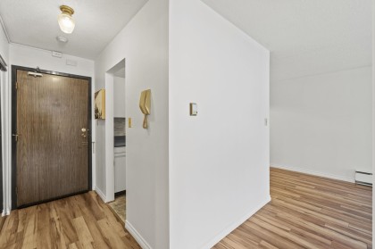 Photo 16 at 315 - 310 W 3rd Street, Lower Lonsdale, North Vancouver