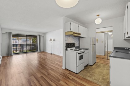 Photo 7 at 315 - 310 W 3rd Street, Lower Lonsdale, North Vancouver