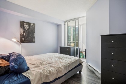 Photo 14 at 906 - 588 Broughton Street, Coal Harbour, Vancouver West