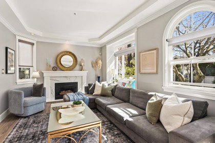 Photo 2 at 2855 W 16th Avenue, Kitsilano, Vancouver West