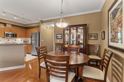 Photo 6 at 6238 Logan Lane, University VW, Vancouver West