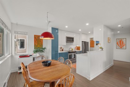 Photo 14 at 104 - 105 W Kings Road, Upper Lonsdale, North Vancouver