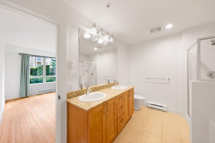 Photo 16 at 103 - 1111 E 27th Street, Lynn Valley, North Vancouver