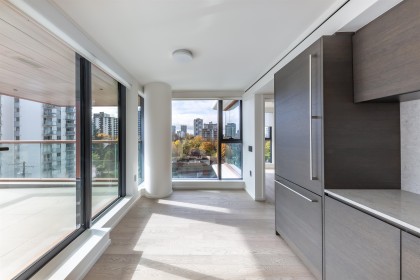 Photo 9 at 1006 - 1408 Robson Street, West End VW, Vancouver West