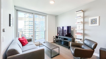Photo 4 at 1705 - 620 Cardero Street, Coal Harbour, Vancouver West