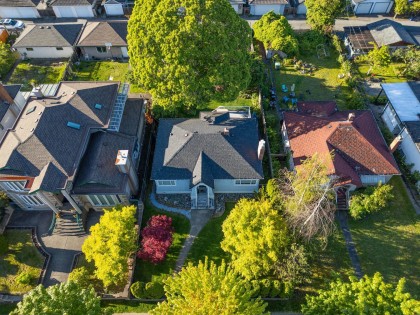 Photo 2 at 275 W King Edward Avenue, Cambie, Vancouver West