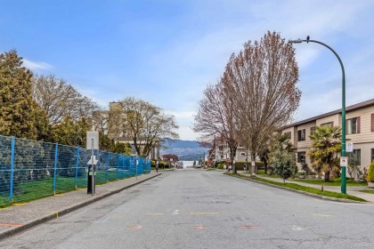 Photo 16 at 206 - 1978 Vine Street, Kitsilano, Vancouver West