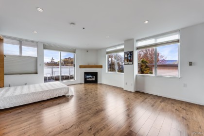 Photo 5 at 206 - 1978 Vine Street, Kitsilano, Vancouver West