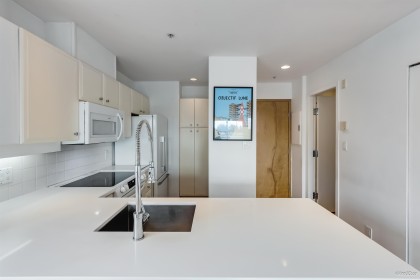 Photo 10 at 206 - 1978 Vine Street, Kitsilano, Vancouver West