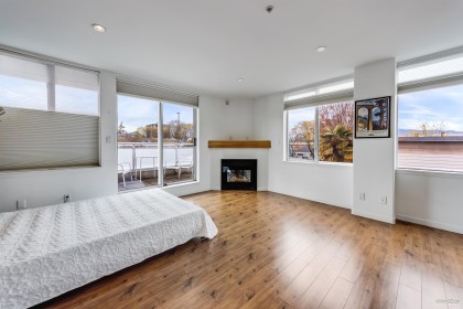 Photo 4 at 206 - 1978 Vine Street, Kitsilano, Vancouver West