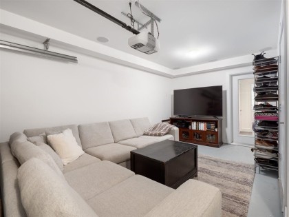 Photo 23 at 922 W 15th Avenue, Fairview VW, Vancouver West