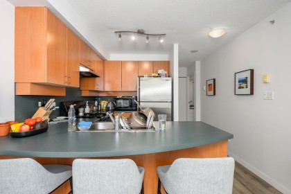 Photo 11 at 505 - 1238 Richards Street, Yaletown, Vancouver West