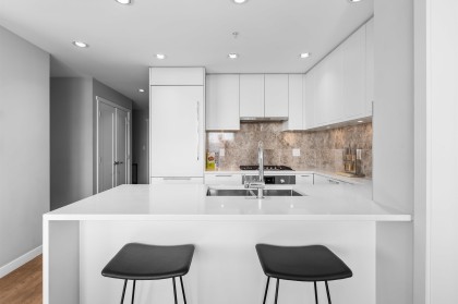 Photo 9 at 1210 - 118 Carrie Cates Court, Lower Lonsdale, North Vancouver