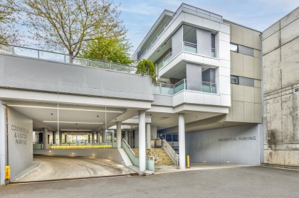 Photo 36 at 402 - 1061 Marine Drive, Norgate, North Vancouver