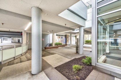 Photo 30 at 402 - 1061 Marine Drive, Norgate, North Vancouver