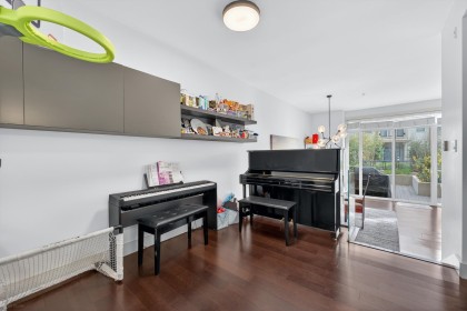 Photo 9 at 17 - 5879 Gray Avenue, University VW, Vancouver West