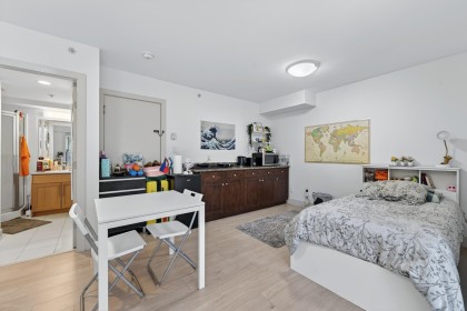 Photo 18 at 17 - 5879 Gray Avenue, University VW, Vancouver West