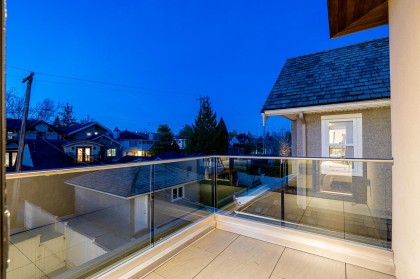 Photo 32 at 4691 W 9th Avenue, Point Grey, Vancouver West