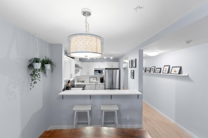 Photo 6 at 304 - 137 W 17th Street, Central Lonsdale, North Vancouver