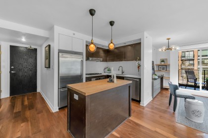 Photo 13 at 605 - 1055 Homer Street, Yaletown, Vancouver West