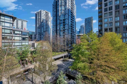 Photo 37 at 605 - 1055 Homer Street, Yaletown, Vancouver West