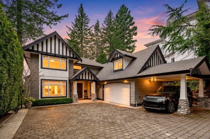 Photo 1 at 4081 Woodbury Avenue, Upper Lonsdale, North Vancouver