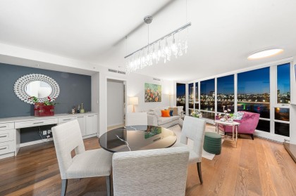 Photo 7 at 903 - 8 Smithe Mews, Yaletown, Vancouver West