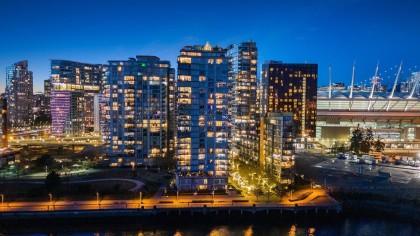 Photo 33 at 903 - 8 Smithe Mews, Yaletown, Vancouver West