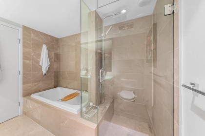 Photo 29 at 903 - 8 Smithe Mews, Yaletown, Vancouver West