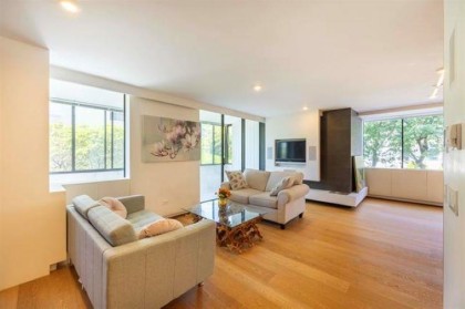 Photo 13 at 203 - 2167 Bellevue Avenue, Dundarave, West Vancouver