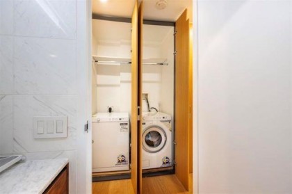 Photo 20 at 203 - 2167 Bellevue Avenue, Dundarave, West Vancouver