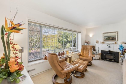 Photo 3 at 1222 Rosewood Crescent, Norgate, North Vancouver