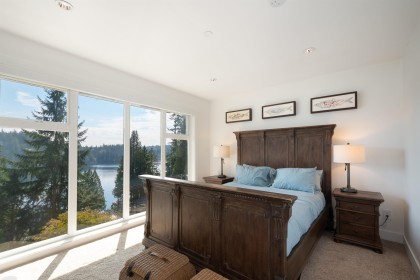 Photo 24 at 2867 Panorama Drive, Deep Cove, North Vancouver