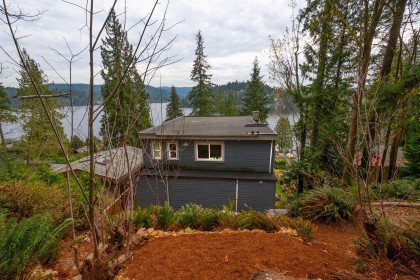 Photo 38 at 2867 Panorama Drive, Deep Cove, North Vancouver