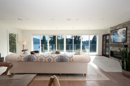 Photo 8 at 2867 Panorama Drive, Deep Cove, North Vancouver