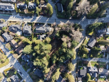 Photo 3 at 1160 Ridgewood Drive, Edgemont, North Vancouver