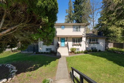 Photo 2 at 300 E 25th Street, Upper Lonsdale, North Vancouver