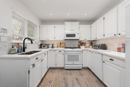 Photo 28 at 300 E 25th Street, Upper Lonsdale, North Vancouver