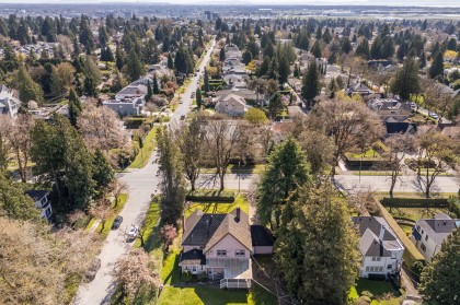 Photo 9 at 1603 W 49th Avenue, South Granville, Vancouver West