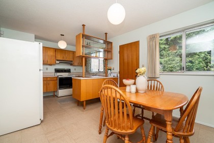 Photo 12 at 1634 Ross Road, Lynn Valley, North Vancouver