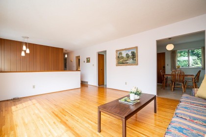 Photo 10 at 1634 Ross Road, Lynn Valley, North Vancouver