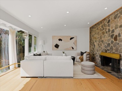 Photo 3 at 1650 Mathers Avenue, Ambleside, West Vancouver